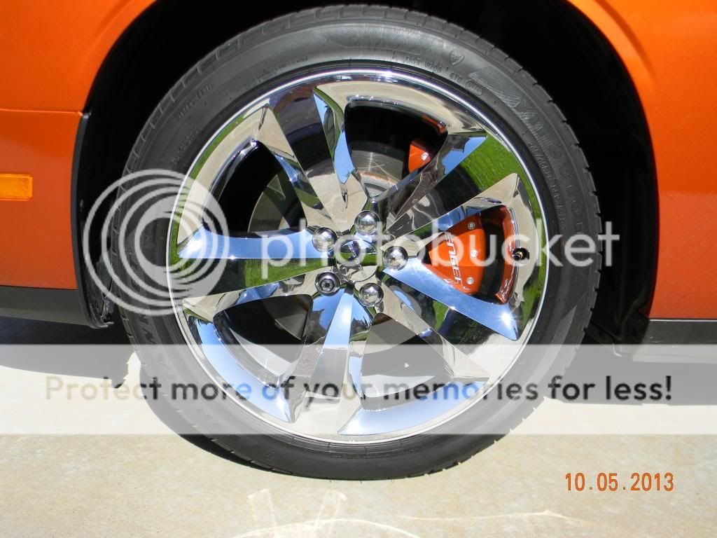 Custom Caliper Covers Installed Dodge Challenger Forum